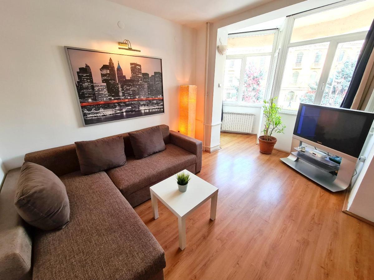 Apartmán Mika Square Skopje Exteriér fotografie